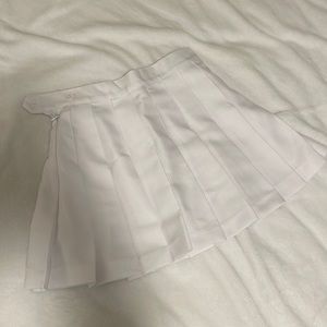 american apparel mini tennis skirt